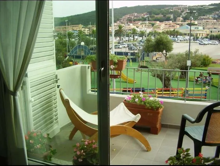 Bassa Prua Bed & Breakfast Palau